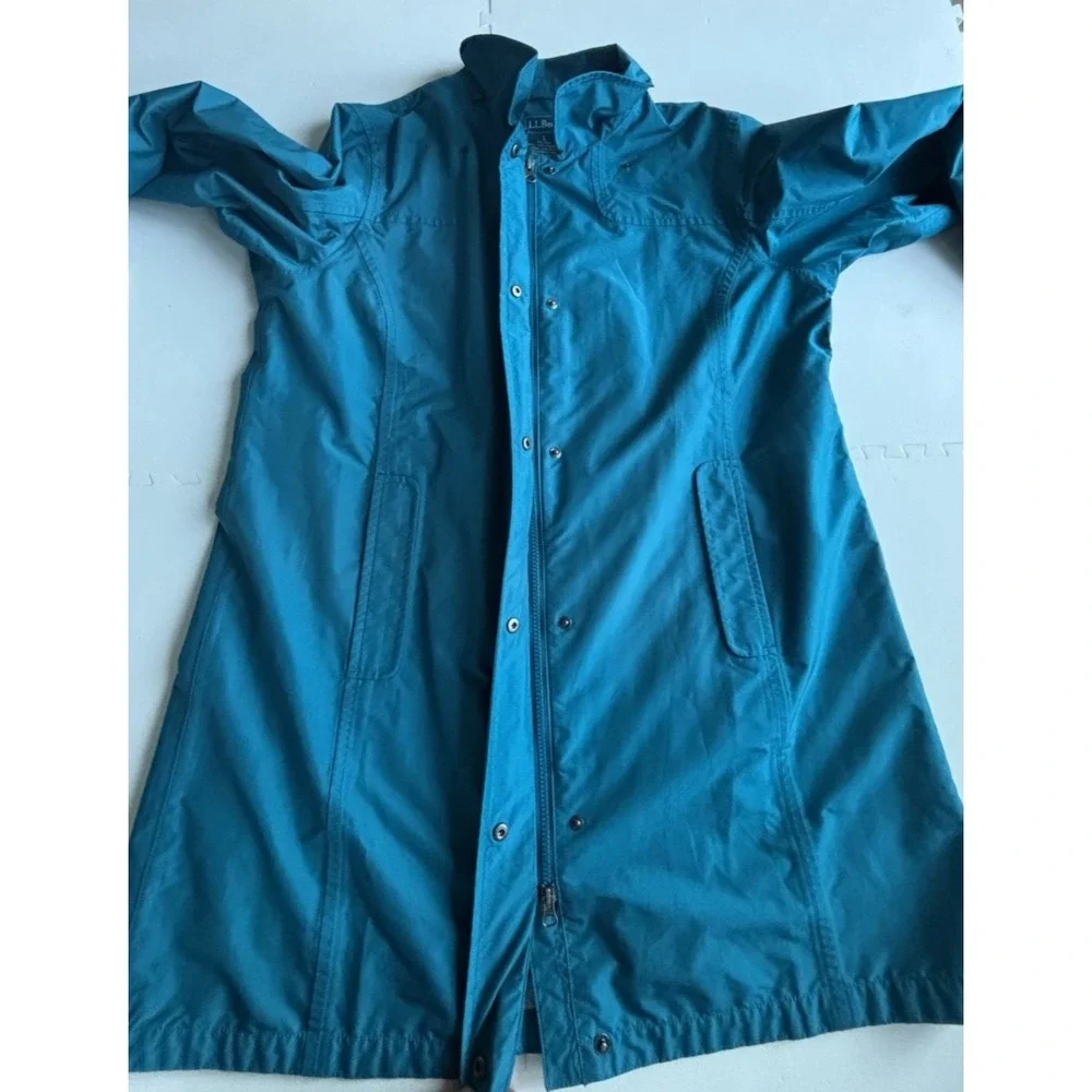 L.L. Bean features full